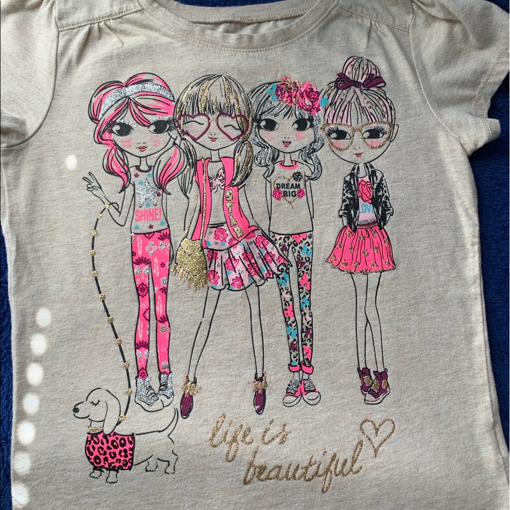 Size 6 glittery super cute short sleeve shirt!